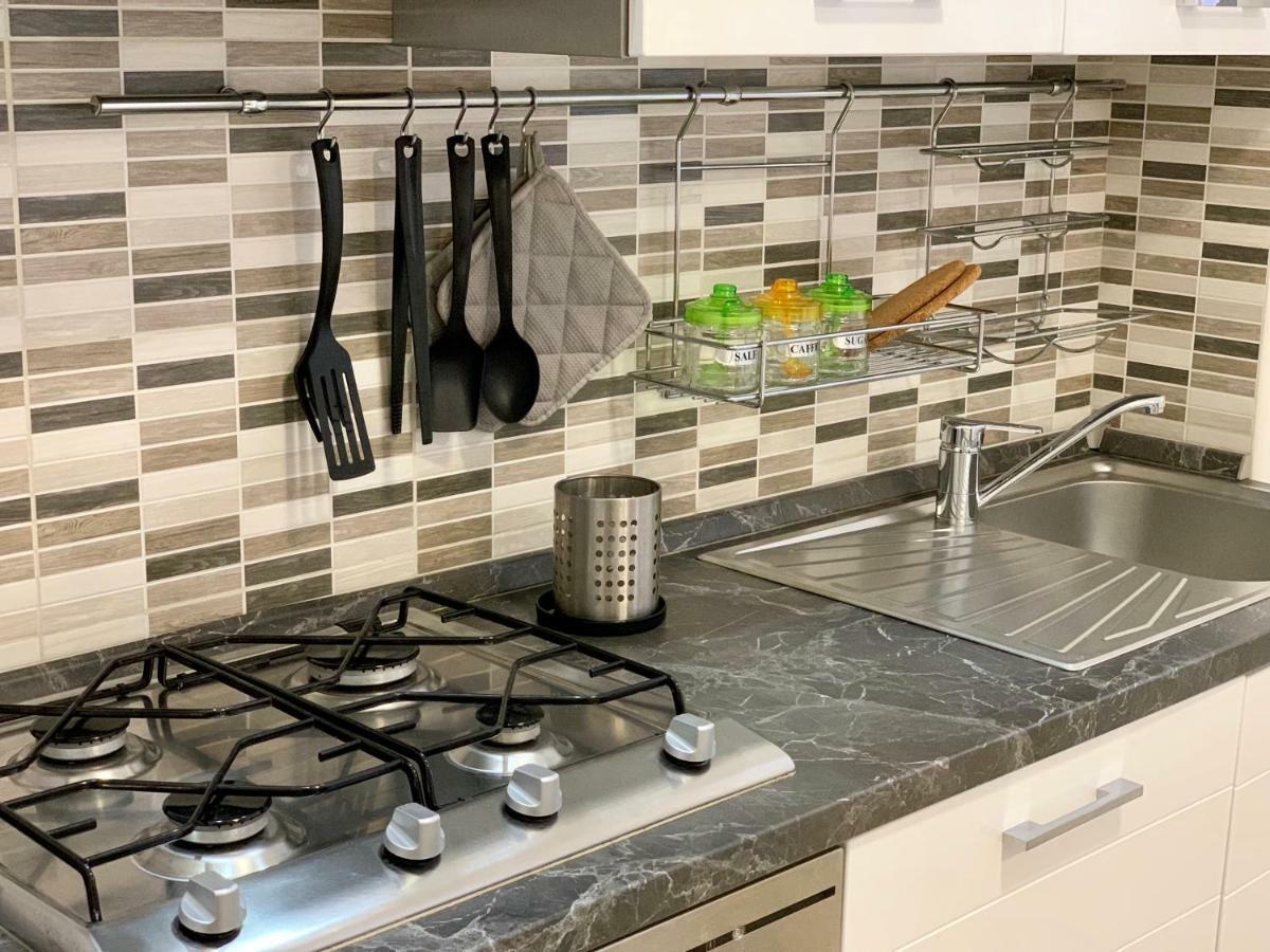 Largo Cannizzaro Apartments Мацео Екстериор снимка